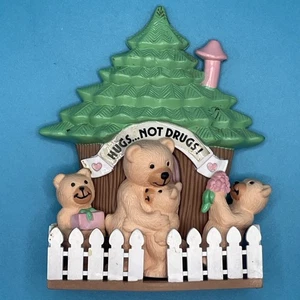 Vintage Nobel Hall - Magnete - Umarmungen keine Drogen - Bären - Bild 1 von 4