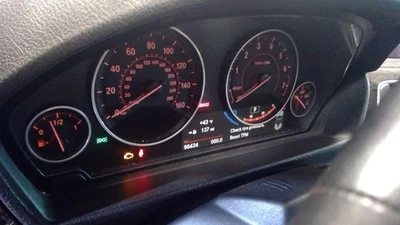 Base velocímetro MPH sin pantalla frontal compatible con BMW 320i 1988598 13-18 Foto 1 de 4