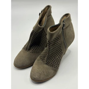 Sole Society Suede Perforated Wedge Booties Ankle Boots Side Zip Taupe 6.5 - Picture 1 of 8