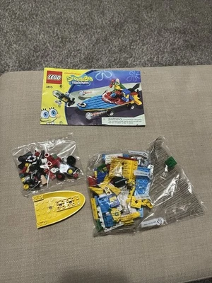 LEGO SpongeBob SquarePants: Heroic Heroes of The Deep 3815 Complete - Image 1 of 4