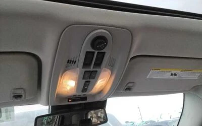 Used Front Upper Center Console fits: 2013 Gmc Terrain roof w/sunroof MPH speedo - Image 1 of 4