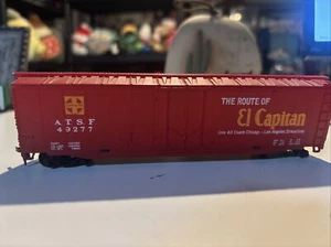 USED Tyco HO Scale, 50' Steel Box Car, ATSF #49277 El Capitan Read Description - Picture 1 of 5