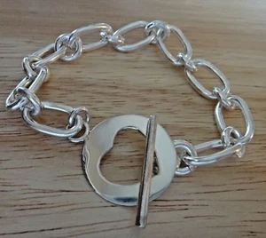 7.5" Sterling Silve Hvy 29 gram oval and round link Heart Toggle Charm Bracelet - Picture 1 of 6