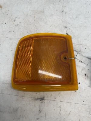 96-02 Chevy Express 1500 Marcador Lateral Derecho Compuesto Superior Rh Oe# 16521842 Foto 1 de 3