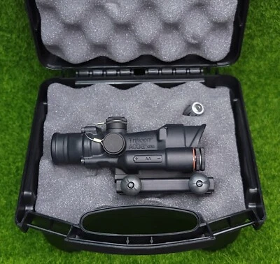 Trijicon ACOG 4x32 LED Batería Iluminada Cruz Roja 300 Negro TA02-C-100431 Foto 1 de 4