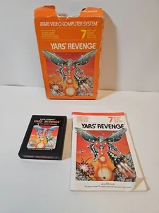Cartucho de videojuego Atari 2600 Yars Revenge CX2655 en caja con instrucciones - Imagen 1 de 22