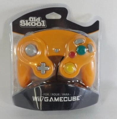 Old Skool Dual Analog Controller for Nintendo Game Cube and Wii - Spice (Orange) - Image 1 of 2
