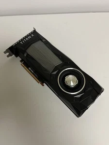 NVIDIA GTX Titan Xp 12GB GDDR5X Grafikkarte - 900-1G611-2530-000 #2 - Bild 1 von 8