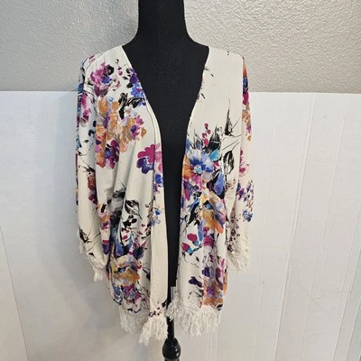 Umgee Womens Floral Kimono Fringe Style Cardigan Sz Large Biho Cottage Core U435 - Image 1 of 4