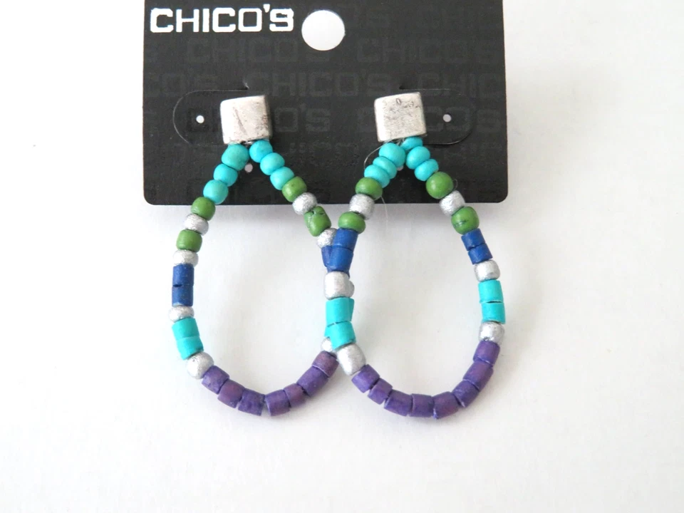 CHICO'S AROS CON CUENTAS POSTE Foto 1 de 1