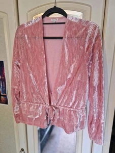 RIVER ISLAND Ladies Baby Pink Velvet Wrap Top Size 12 (Waist up to 25") Glam - Picture 1 of 9