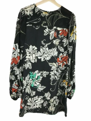 100% SILK RACHEL ROY Beautiful Black and Floral Dress Women's 12.  Long Sleeve. - Image 1 of 4