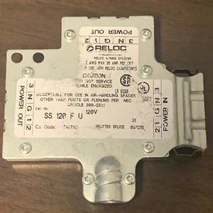 Empalme divisor RELOC SS 120 F U 710768 potencia de iluminación 120V 12AWG 20AMP 3NG12 - Imagen 1 de 6