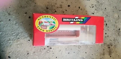 Howard Rotary Manure Spreader by Britains 1/32 Scale AUTHENTIC FARM MODEL - Image 1 of 4