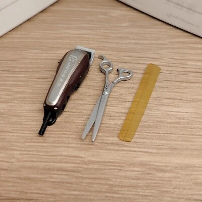 BARBER SHOP HAIR TRIMMER COMB SCISSOR 1.5" Figure Dollhouse Toy COMBINE SHIIP - Imagem 1 de 4