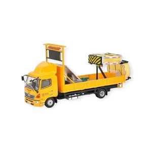 Tiny City HINO 500 Shun Yuen Shadow Truck Vehicle w Mounted Attenuator 1:76 - Picture 1 of 1