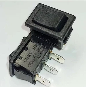 CANAL MR-2 Interruttore a bilanciere 3 pin 3 posizioni 10A 125VAC 6A 250VAC - Foto 1 di 4
