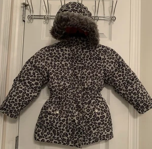 Hanna Anderson Puffer Daunenjacke Mantel Mädchen 5/110 Kapuze Kunstfell Leopardenmuster - Bild 1 von 10