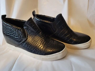 Top Moda Anoki Black Faux Croc Leather Women's Ankle Sneaker Booties US Size 7.5 - Image 1 of 4