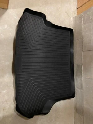 Forro de carga Husky Weatherbeater - Lexus RX350/RX450 Foto 1 de 2