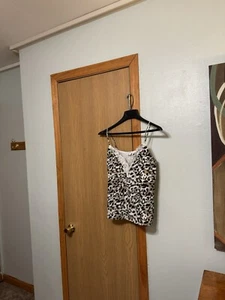 Melrose & Market Small w/Animal Print & Adjustable Straps Camisole Top - EUC - Picture 1 of 5