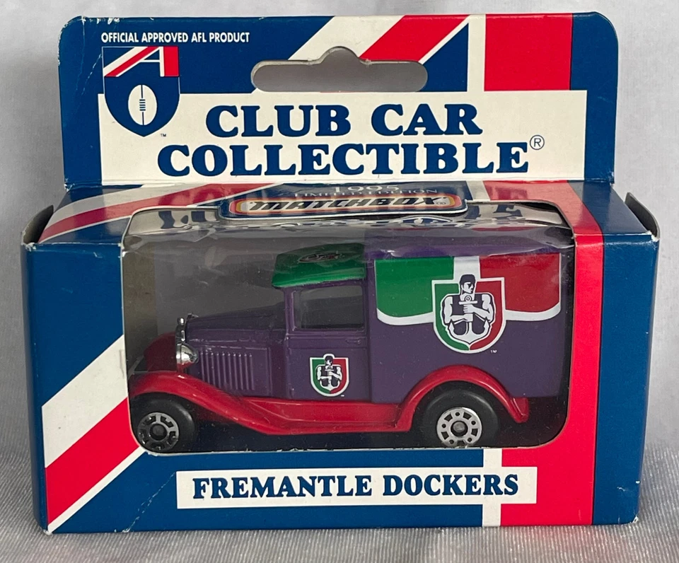 De colección Matchbox (1-75) MB 38 Modelo A Ford Club Car "Fremantle Dockers" 1995 Foto 1 de 1