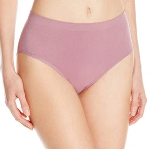 Rhonda Shear Model 4031 Ahh High-Cut Brief Panty - Picture 1 of 8