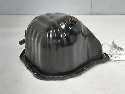 Subaru 2.2L 2.5L Engine Oil Pan OEM 11109AA091 - Image 1 of 4