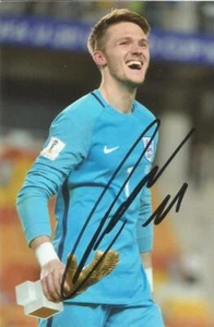 ENGLAND & PRESTON: FREDDIE WOODMAN SIGNED 6x4 U20 WORLD CUP ACTION PHOTO+COA - Picture 1 of 1