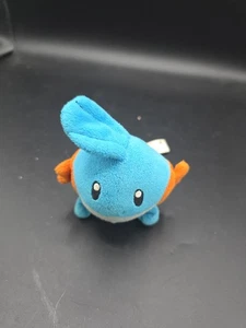 Mudkip C0105 Pokemon Tomy liegende Beanie Plüschtier 6 Zoll Stofftier Puppe Japan - Bild 1 von 3