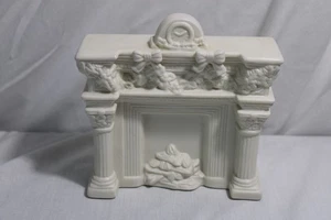 Weiße Keramik Biskuit Weihnachten Kamin Mantel Figur - Bild 1 von 3