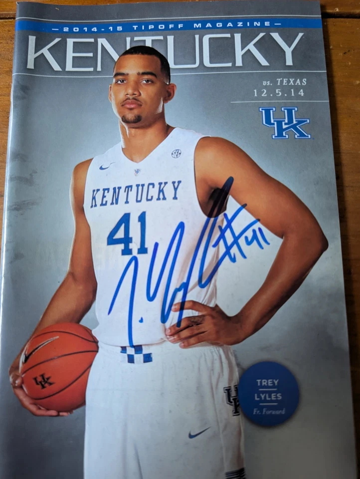 Trey Lyles Kentucky Wildcats Autograph  Signed Program    - Image 1 of 1