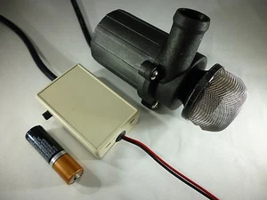 Pequeña bomba sumergible en línea de flujo variable sin escobillas 12 VDC 200 GPH DM812VS - Imagen 1 de 5
