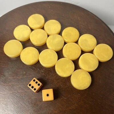 Vintage Bakelite Crisloid Backgammon Butterscotch Chip Set & 2 Dice - Image 1 of 4