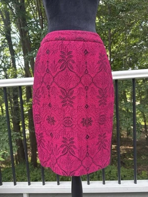 Falda lápiz roja Valentino roja estampado floral bordado talla 10 Foto 1 de 4