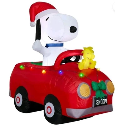 Christmas Gemmy Peanuts 6 ft Lighted Snoopy Woodstock Red Car Scene Inflatable - Image 1 of 4