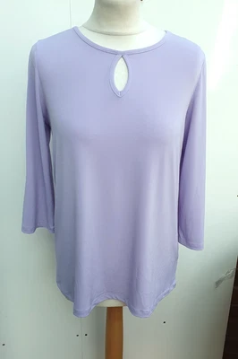 Kim & Co Tunic Top with Keyhole neck 3/4 sleeves size Medium lilac new QVC - Image 1 of 4