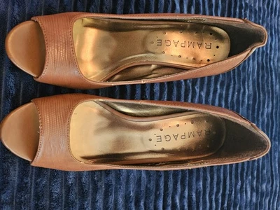 Tacones Rampage peep toe, marrón. 8,5. Foto 1 de 4