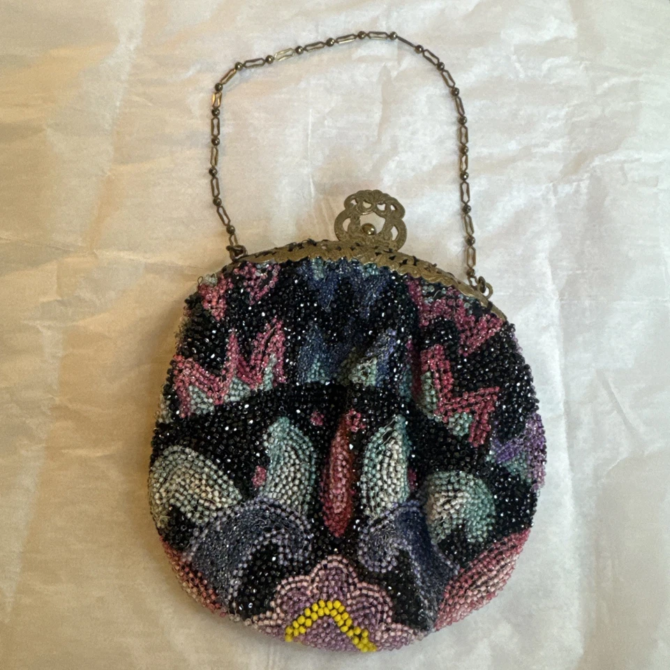 Antiguo Monedero Micro Cuentas Latón Filigrana Rosetas Victoriano Años 1900 De Colección Foto 1 de 4