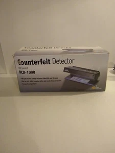 Royal Sovereign Counterfeit Detector RCD-1000 Ultraviolet Us Currency - Picture 1 of 8