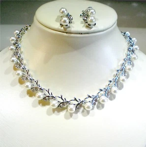 Versilberte Halskette Ohrring Set mit Kunstperlen Klar Kristall Clip-On Ohrring - Bild 1 von 3