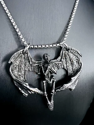 Totenkopf Engel Flügel Skelett Anhänger Edelstahl Kette Herren Schmuck Biker 249 - Bild 1 von 4