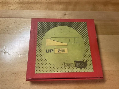 UP 211 Freud EE. UU. Cortador Max 10000 Foto 1 de 4