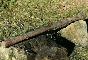 Antigua herramienta amoladora de madera tuareg mortero diseños geométricos Mali, África - Imagen 1 de 12