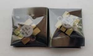 Par de transistores de potencia RF dorados para radio bidireccional GE 19A149632P1 632P1 - Imagen 1 de 2