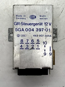 92-96 VW Eurovan T4 Cruise Control Module 443 907 305 A - Picture 1 of 4