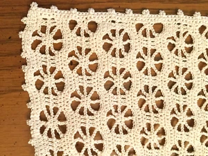 Lot of 2 Crocheted Doilies Dresser Scarves Creamy White - Picture 1 of 5
