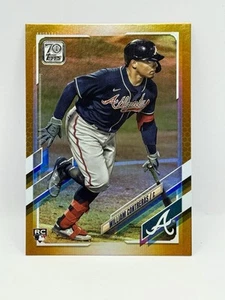 2021 Topps - William Contreras #390 Gold Foil (RC) - Picture 1 of 2