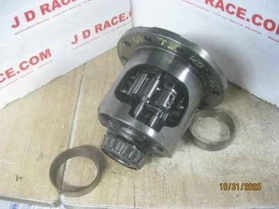 10 BOLT GM 8.6 POSI G80  Escalade 2008 ERA 30 SPLINE GMC 2013 4X4 VAN K36 Foto 1 de 4
