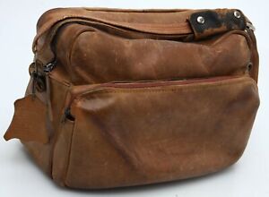 Leather bag 14w x 10h x 5” steerhide zippered carry bag hipster well used 394661